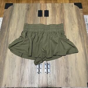Free People Movement Olive Green Women’s Athletic Shorts Size Small Sz s Yoga